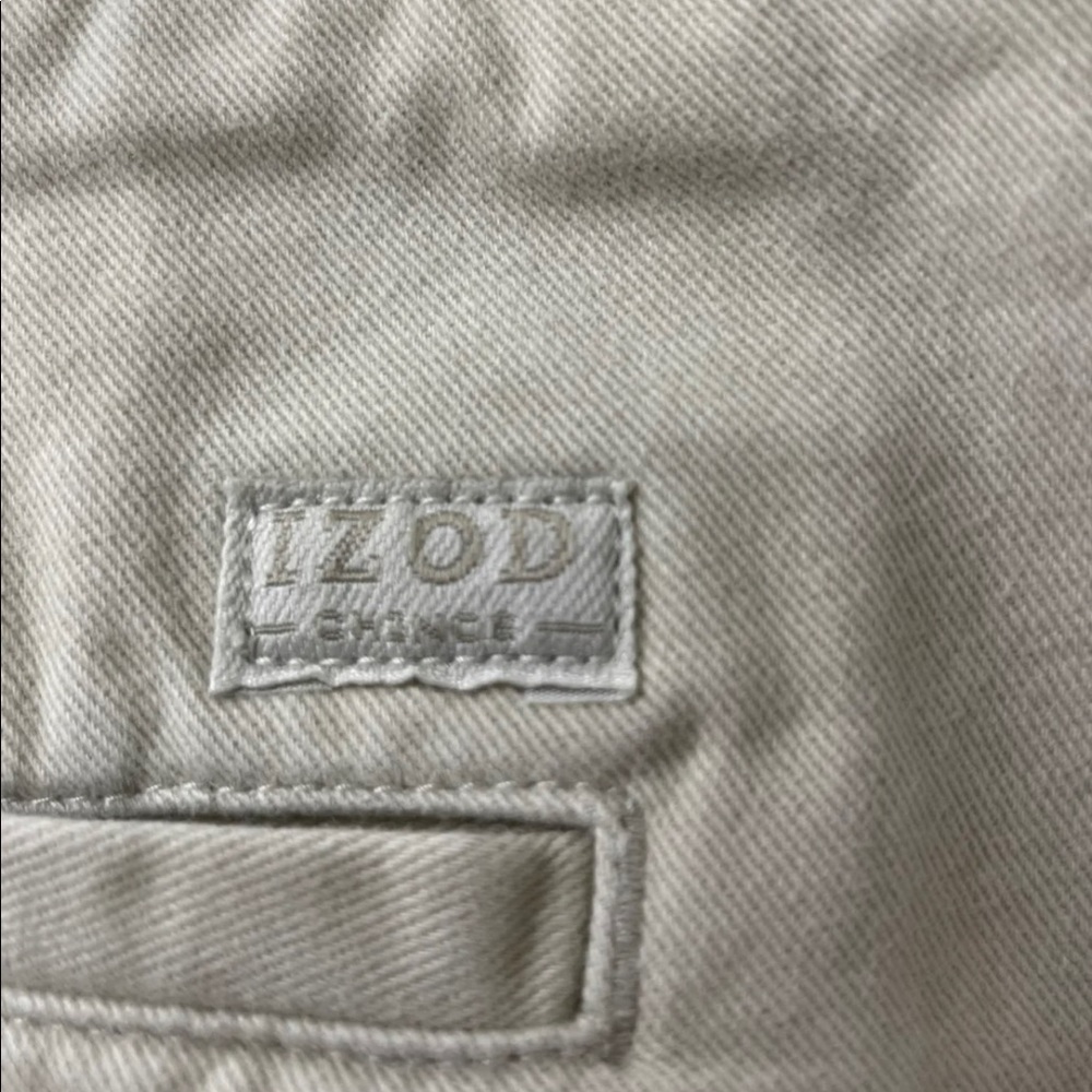 EUC Men’s Izod Shorts (Size 34) - Picture 3 of 4